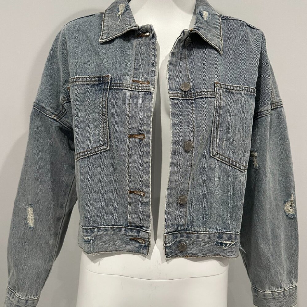 By Together Boyfriend Destroyed Denim Jacket NWT Sz Small - Picture 2 of 4